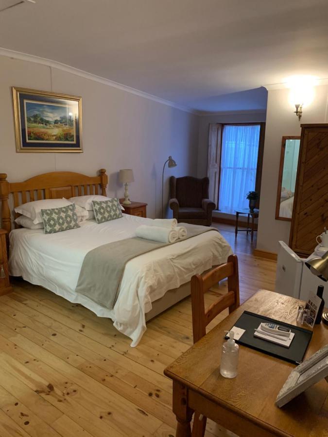 Avenues Guest House
